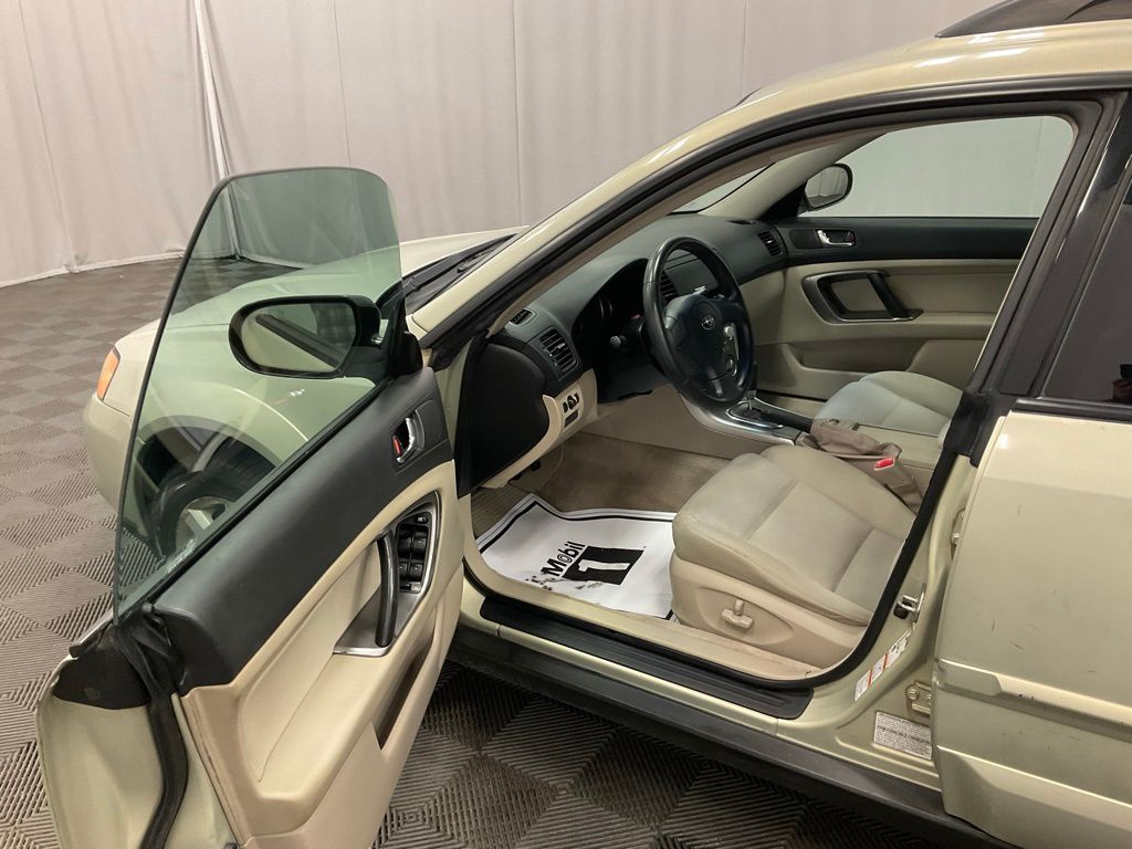 Used 2007 Subaru Outback I with VIN 4S4BP61CX77332329 for sale in Moorhead, Minnesota