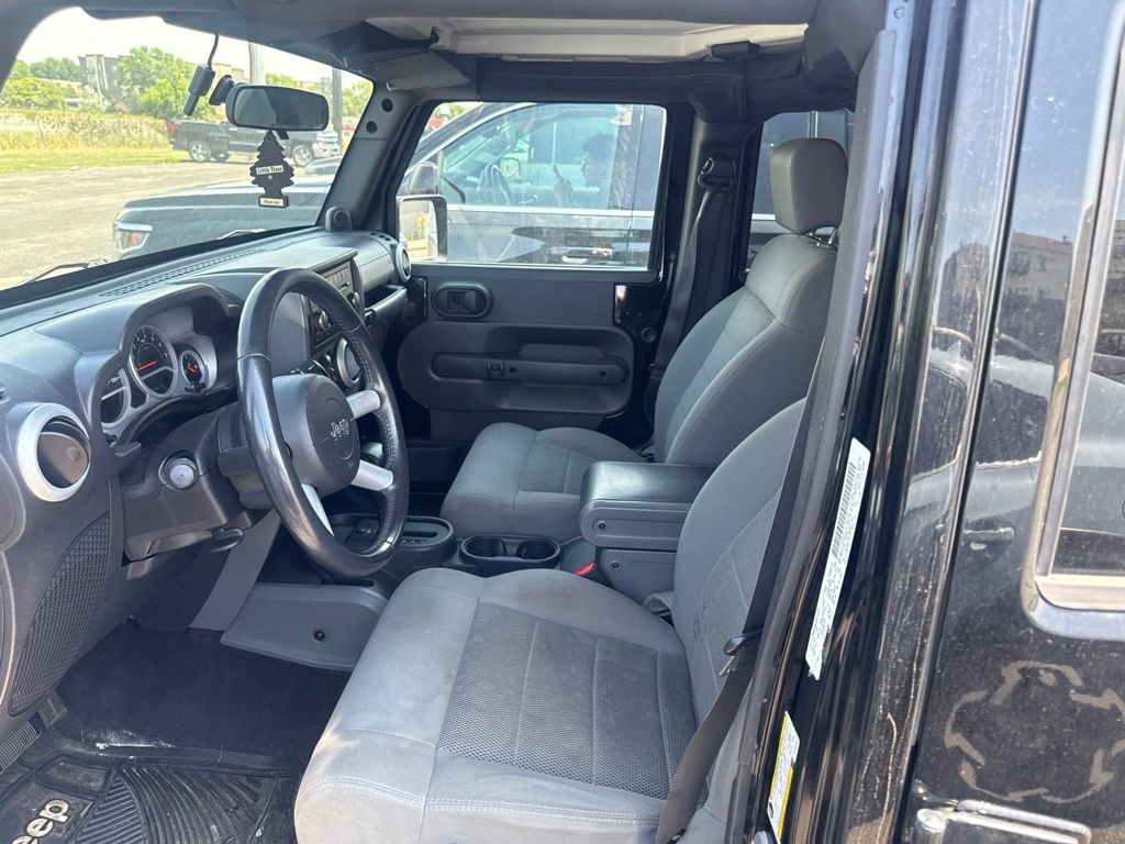 2008 Jeep Wrangler Unlimited Sahara - Photo 14