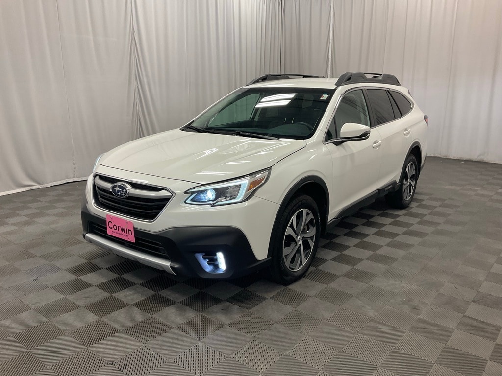 Used 2020 Subaru Outback Limited with VIN 4S4BTALC1L3170281 for sale in Moorhead, Minnesota