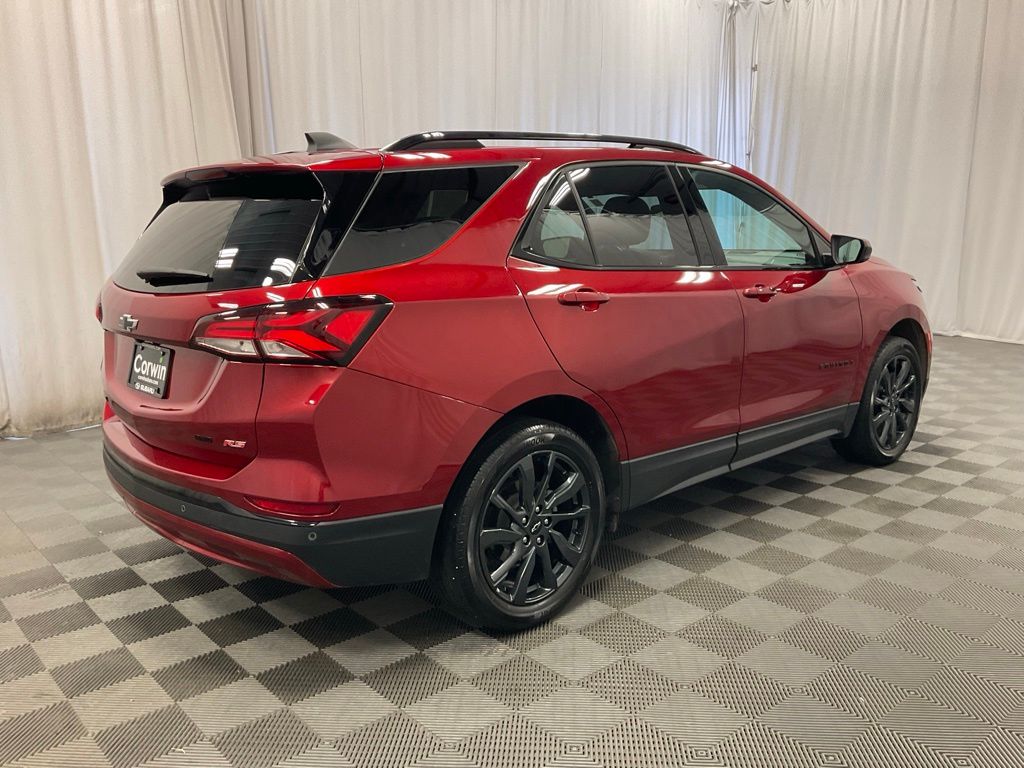 Used 2024 Chevrolet Equinox RS with VIN 3GNAXWEG4RS101791 for sale in Moorhead, Minnesota