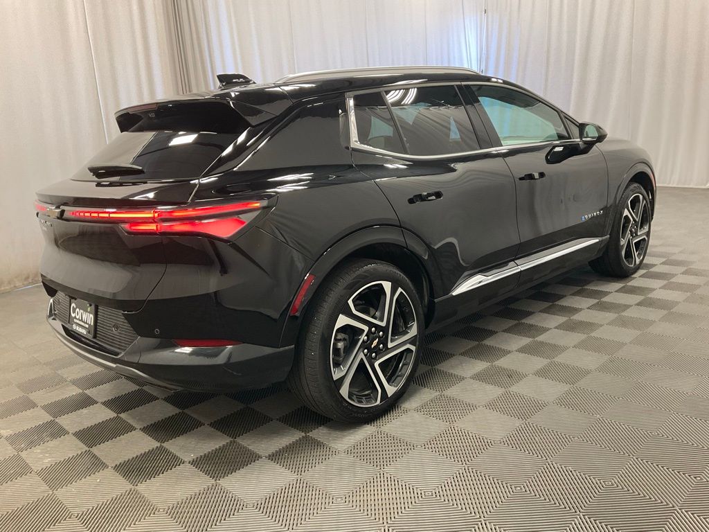 Used 2025 Chevrolet Equinox EV LT with VIN 3GN7DLRR1SS124593 for sale in Moorhead, Minnesota