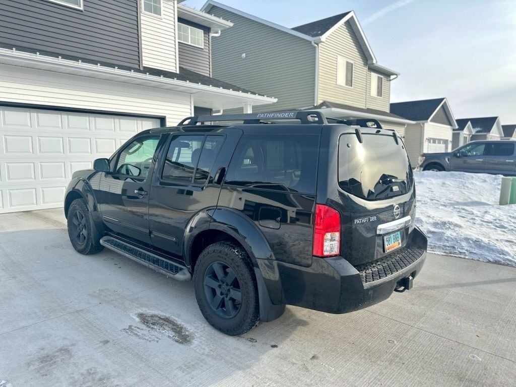 Used 2008 Nissan Pathfinder S with VIN 5N1AR18B28C666952 for sale in Moorhead, Minnesota