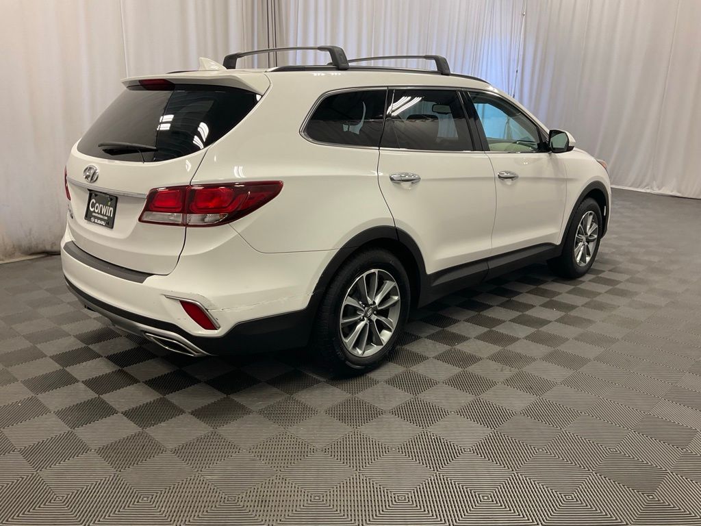 Used 2019 Hyundai Santa Fe SE with VIN KM8SM4HF1KU302904 for sale in Moorhead, MN