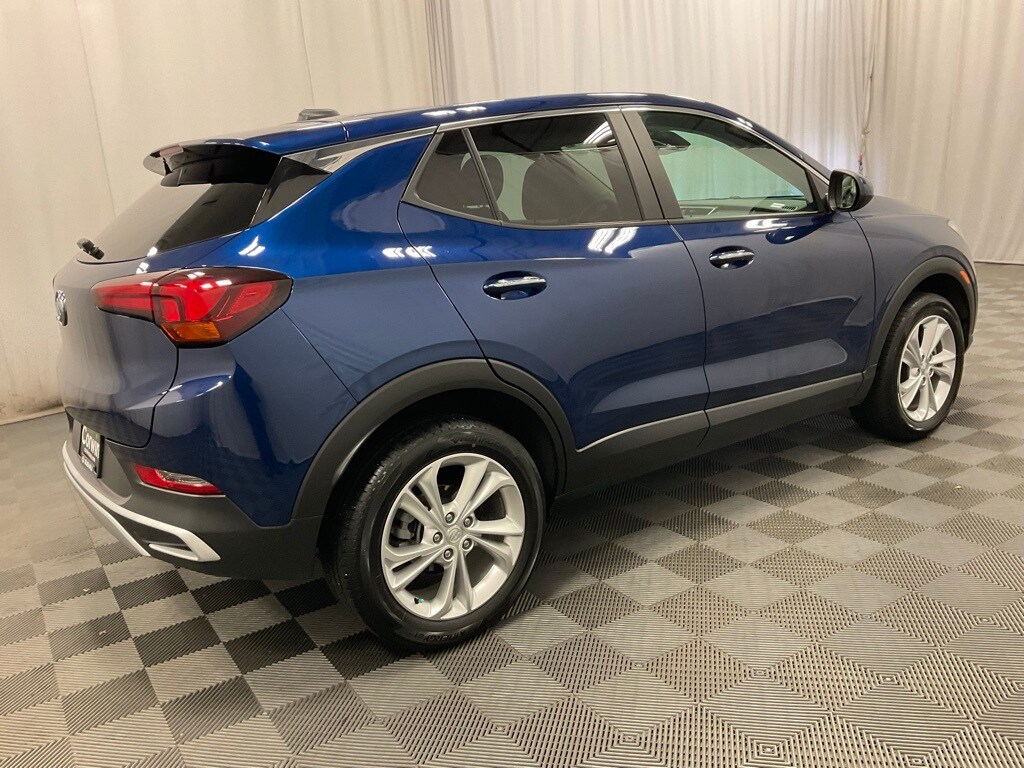 2022 Buick Encore GX Preferred photo 2