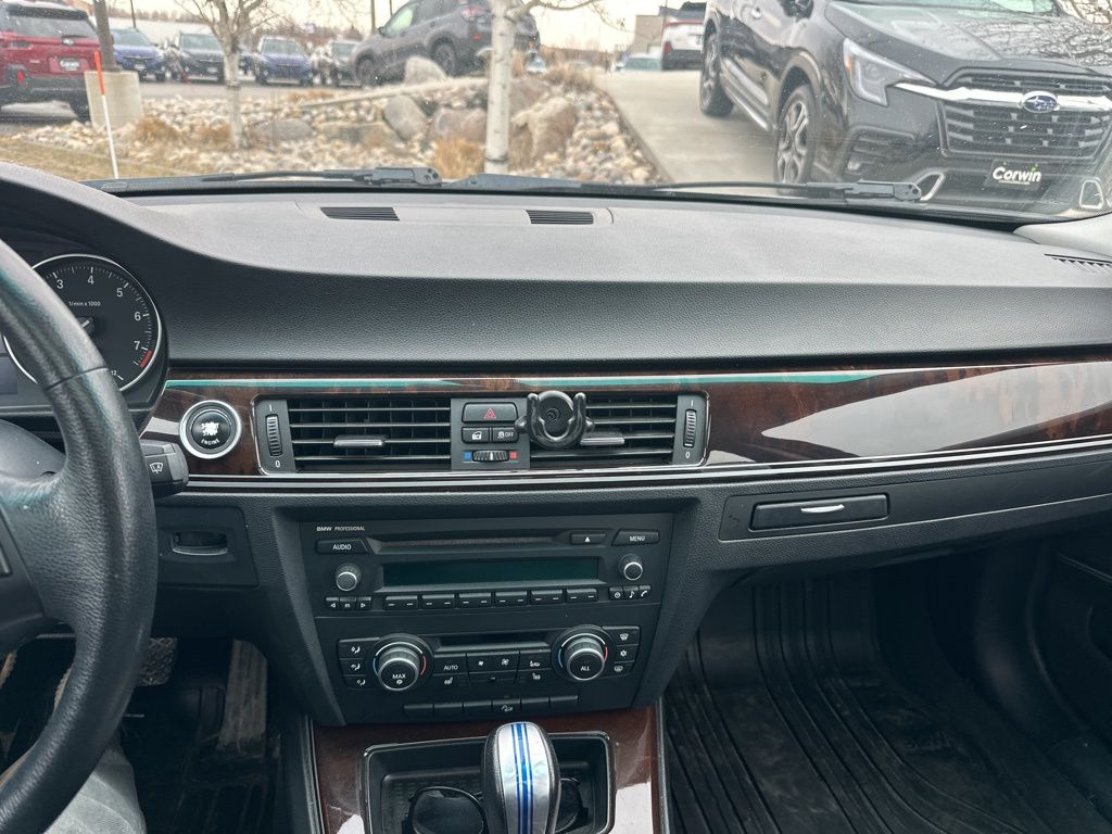 Used 2011 BMW 3 Series 328i with VIN WBAPK5C53BF125410 for sale in Moorhead, Minnesota