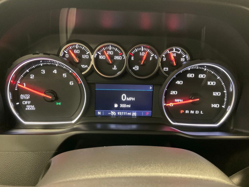 Used 2021 Chevrolet Silverado 1500 RST with VIN 3GCUYEET9MG253488 for sale in Moorhead, Minnesota