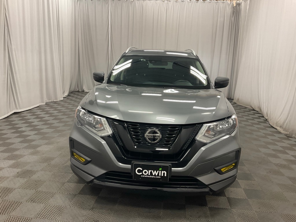Used 2020 Nissan Rogue SV with VIN KNMAT2MV9LP515247 for sale in Moorhead, Minnesota