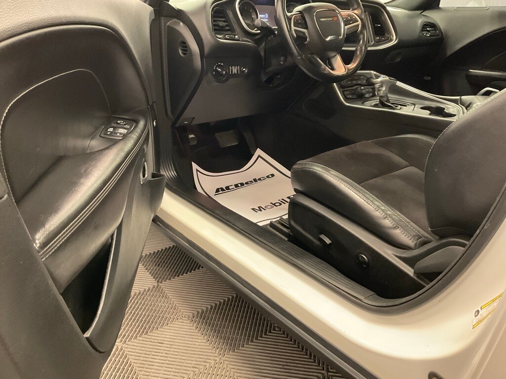 2018 Dodge Challenger GT photo 4