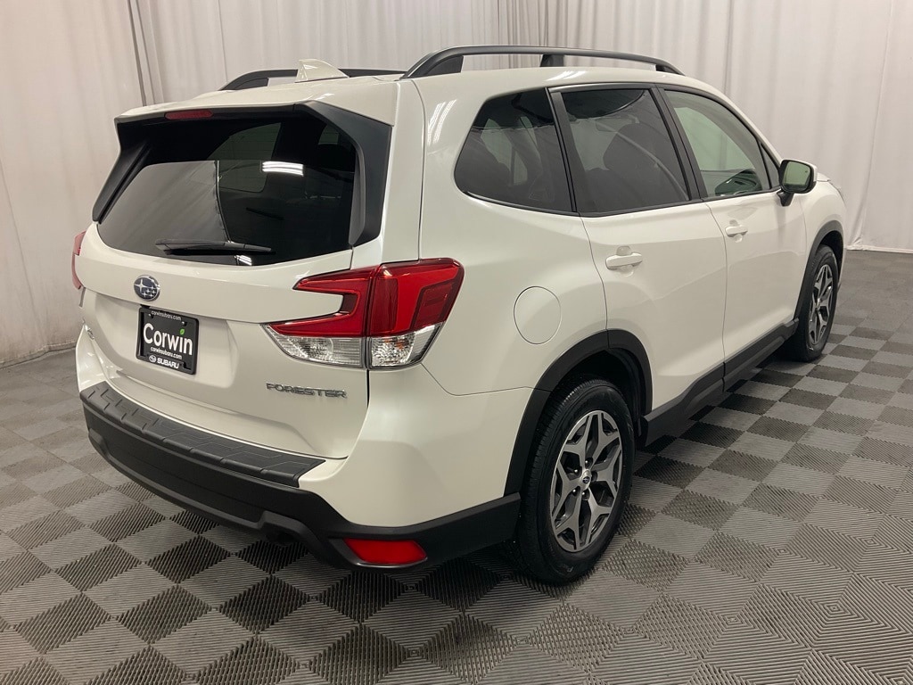Used 2019 Subaru Forester Premium with VIN JF2SKAEC5KH444749 for sale in Moorhead, Minnesota