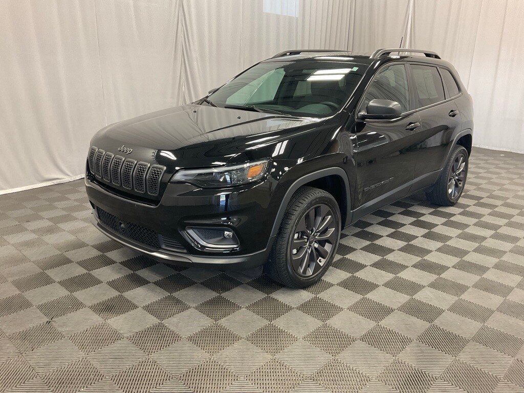 2021 Jeep Cherokee Latitude Lux photo 3