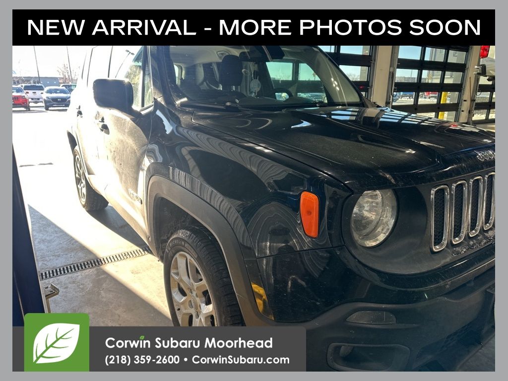 2017 Jeep Renegade Latitude's photo