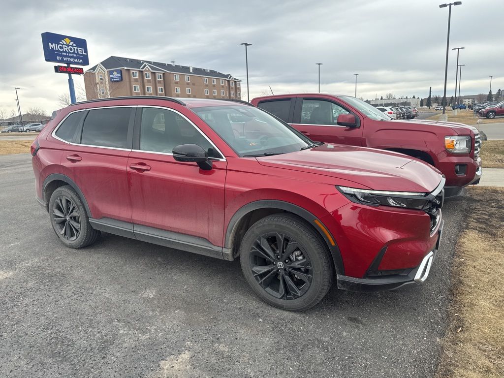 Used 2024 Honda CR-V Sport Touring with VIN 7FARS6H95RE055442 for sale in Moorhead, Minnesota