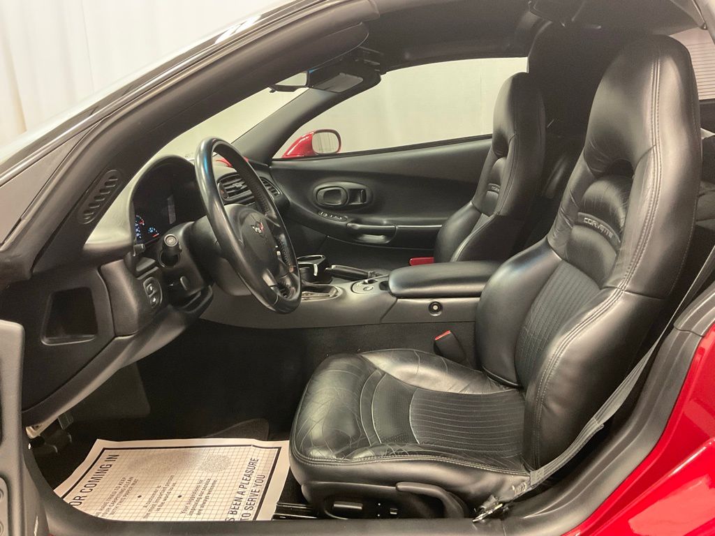 Used 2000 Chevrolet Corvette Base with VIN 1G1YY22G0Y5113181 for sale in Moorhead, Minnesota