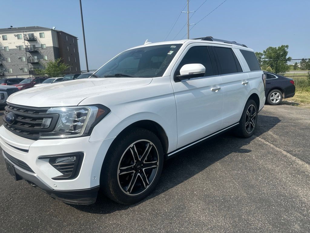 Used 2019 Ford Expedition Limited with VIN 1FMJU2AT4KEA81325 for sale in Moorhead, Minnesota