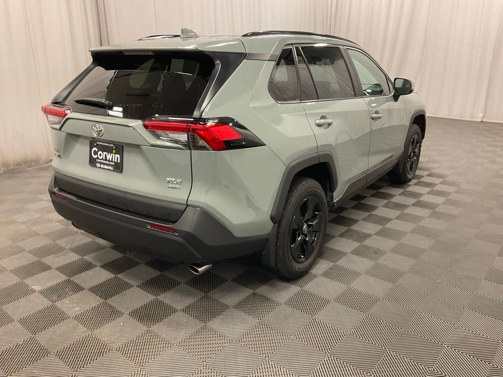 Used 2021 Toyota RAV4 XLE with VIN 2T3P1RFV4MW227860 for sale in Moorhead, Minnesota