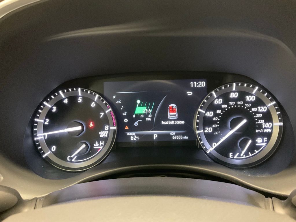 Used 2021 Toyota Highlander XSE with VIN 5TDJZRBH2MS062357 for sale in Moorhead, Minnesota