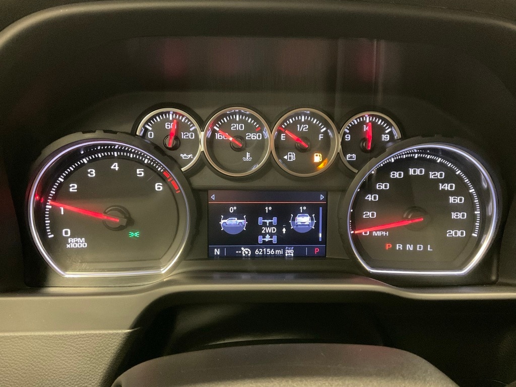 Used 2021 Chevrolet Silverado 1500 Custom Trail Boss with VIN 1GCPYCEF9MZ424980 for sale in Moorhead, Minnesota