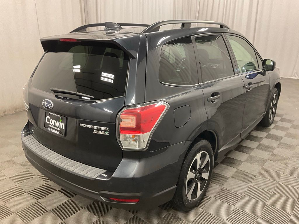Used 2017 Subaru Forester Premium with VIN JF2SJAEC0HH488170 for sale in Moorhead, Minnesota