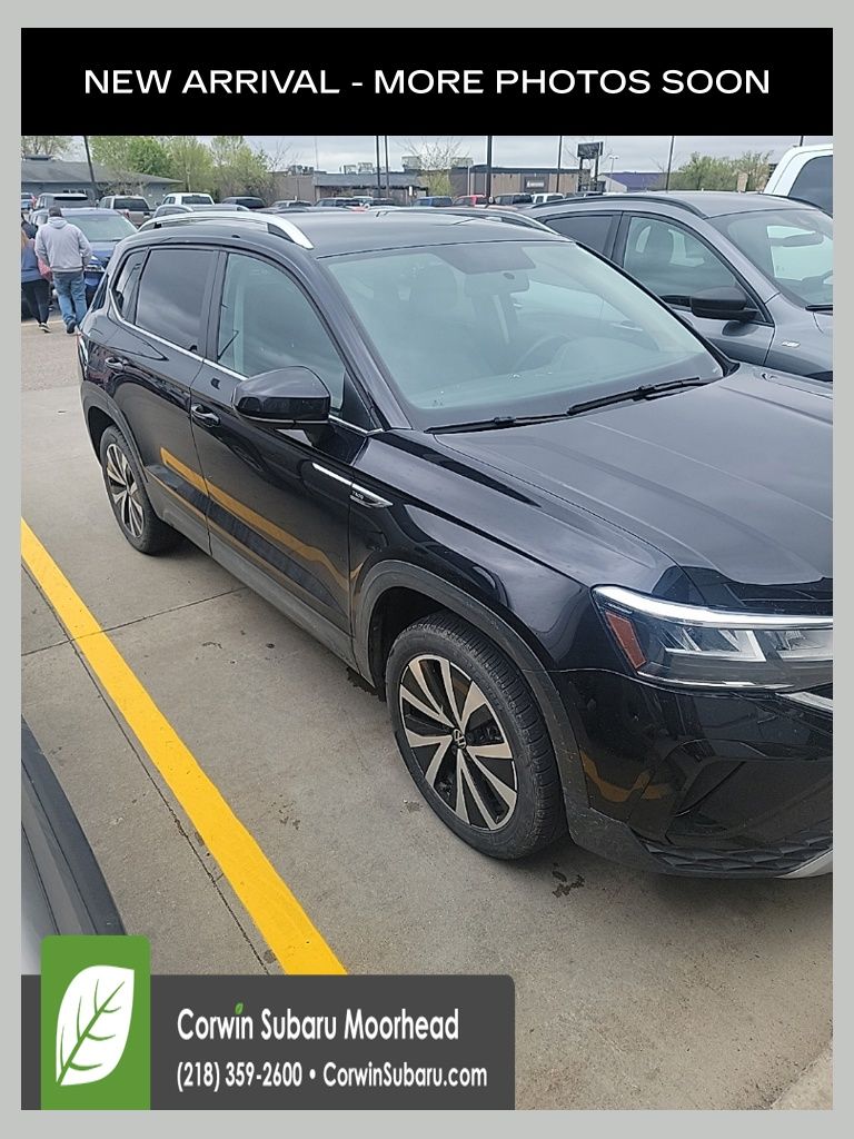 2022 Volkswagen Taos 1.5T SE's photo