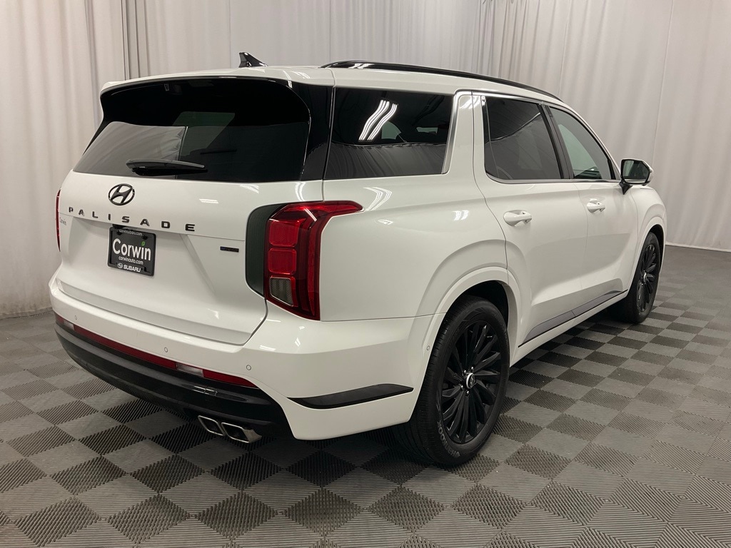 Used 2024 Hyundai Palisade Calligraphy Night Edition with VIN KM8R7DGE0RU709816 for sale in Moorhead, Minnesota