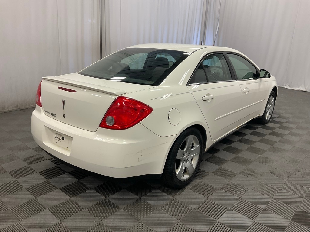 Used 2008 Pontiac G6 G6 with VIN 1G2ZG57B684126962 for sale in Moorhead, Minnesota