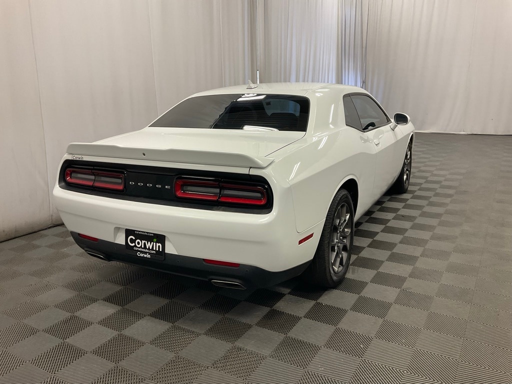Used 2018 Dodge Challenger GT with VIN 2C3CDZGG5JH257407 for sale in Moorhead, Minnesota
