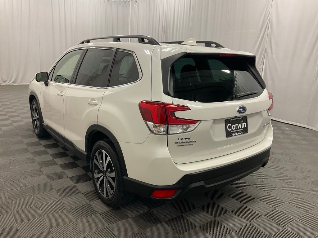 Used 2023 Subaru Forester Limited with VIN JF2SKAPC1PH498540 for sale in Moorhead, Minnesota