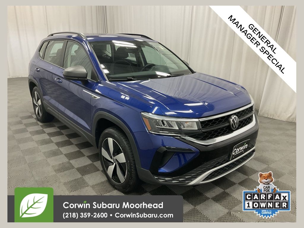 2023 Volkswagen Taos S's photo