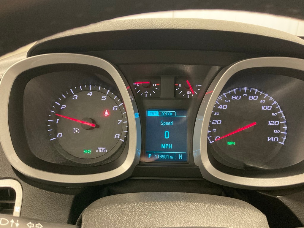 Used 2013 Chevrolet Equinox 2LT with VIN 2GNFLNEK8D6350814 for sale in Moorhead, Minnesota