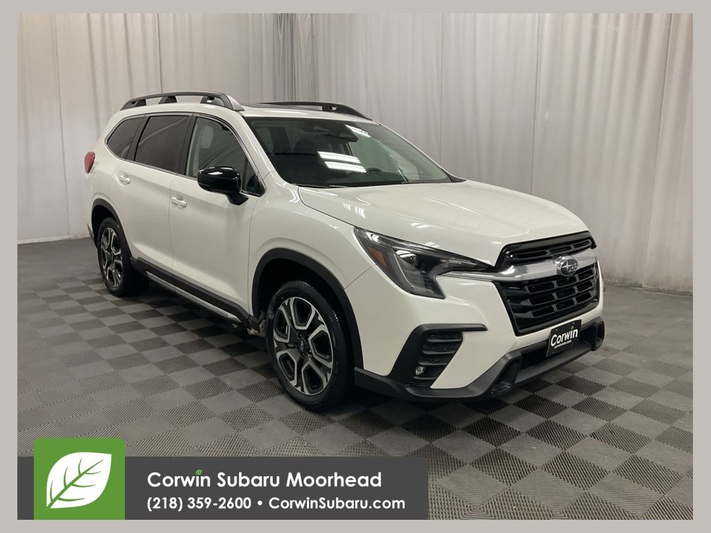 2026 Subaru Ascent Limited's photo