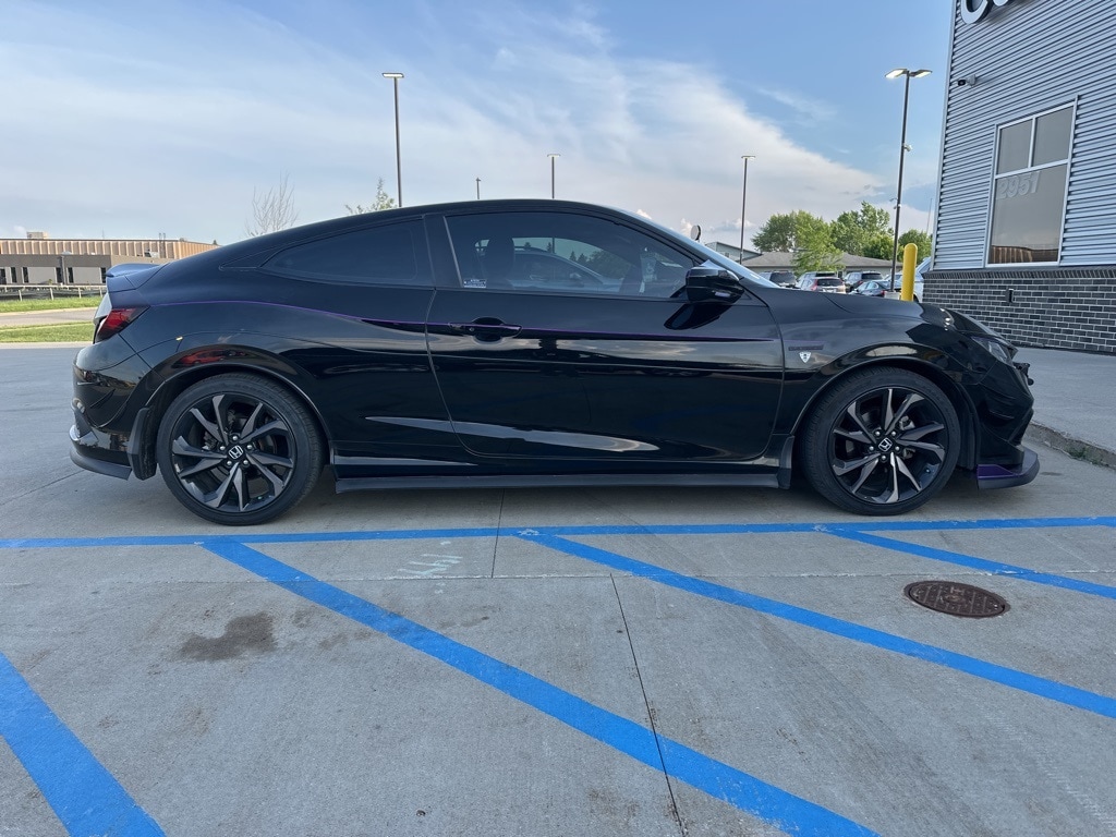 Used 2019 Honda Civic Sport with VIN 2HGFC4B88KH309663 for sale in Moorhead, Minnesota