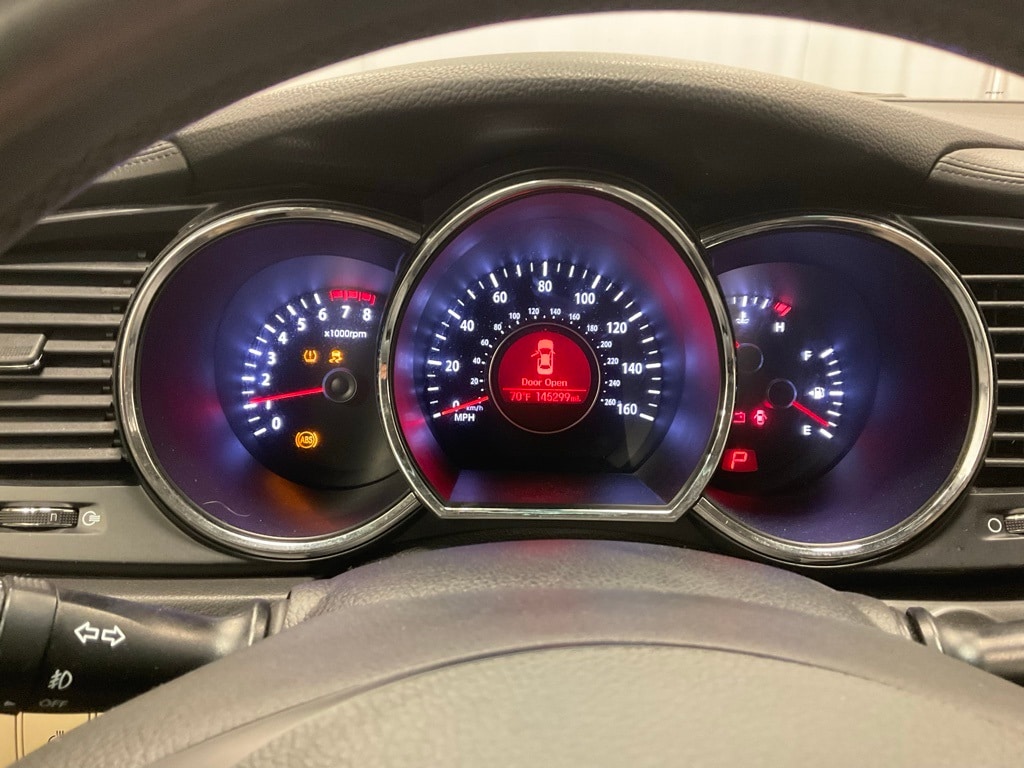 Used 2013 Kia Optima EX with VIN 5XXGN4A74DG111822 for sale in Moorhead, Minnesota