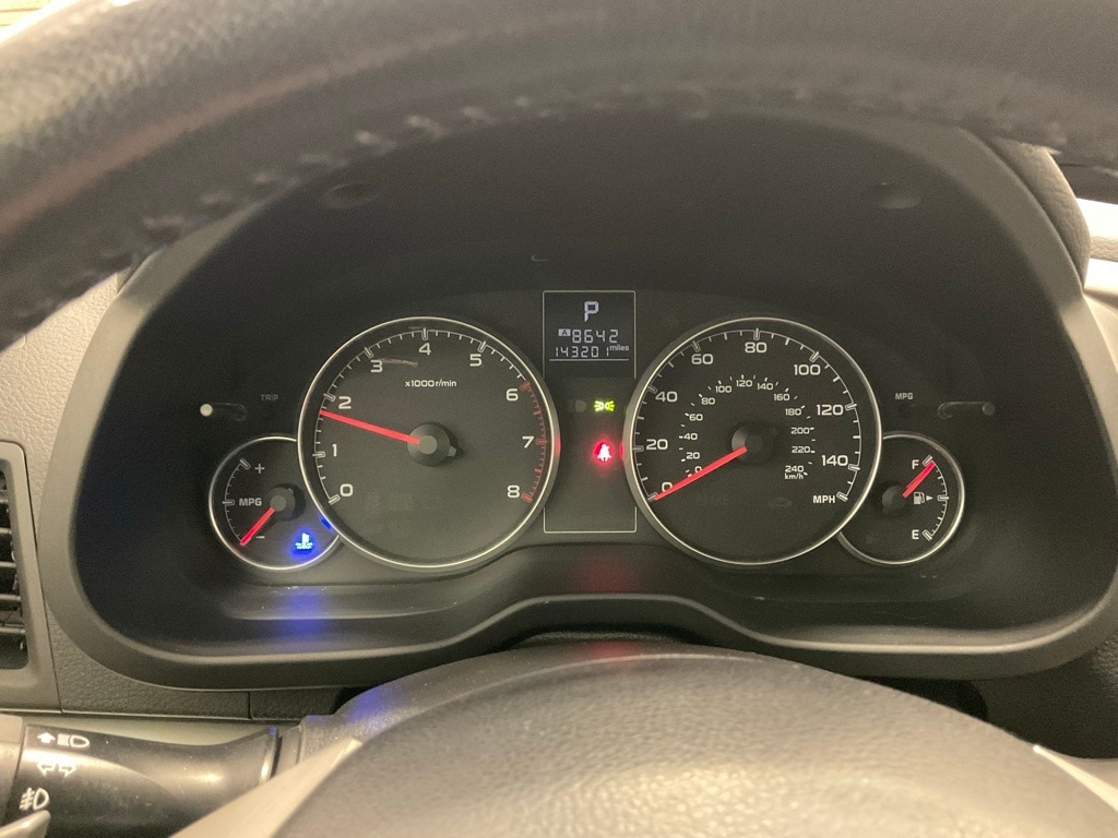 Used 2014 Subaru Outback 2.5i Premium with VIN 4S4BRCDC1E3297088 for sale in Moorhead, Minnesota