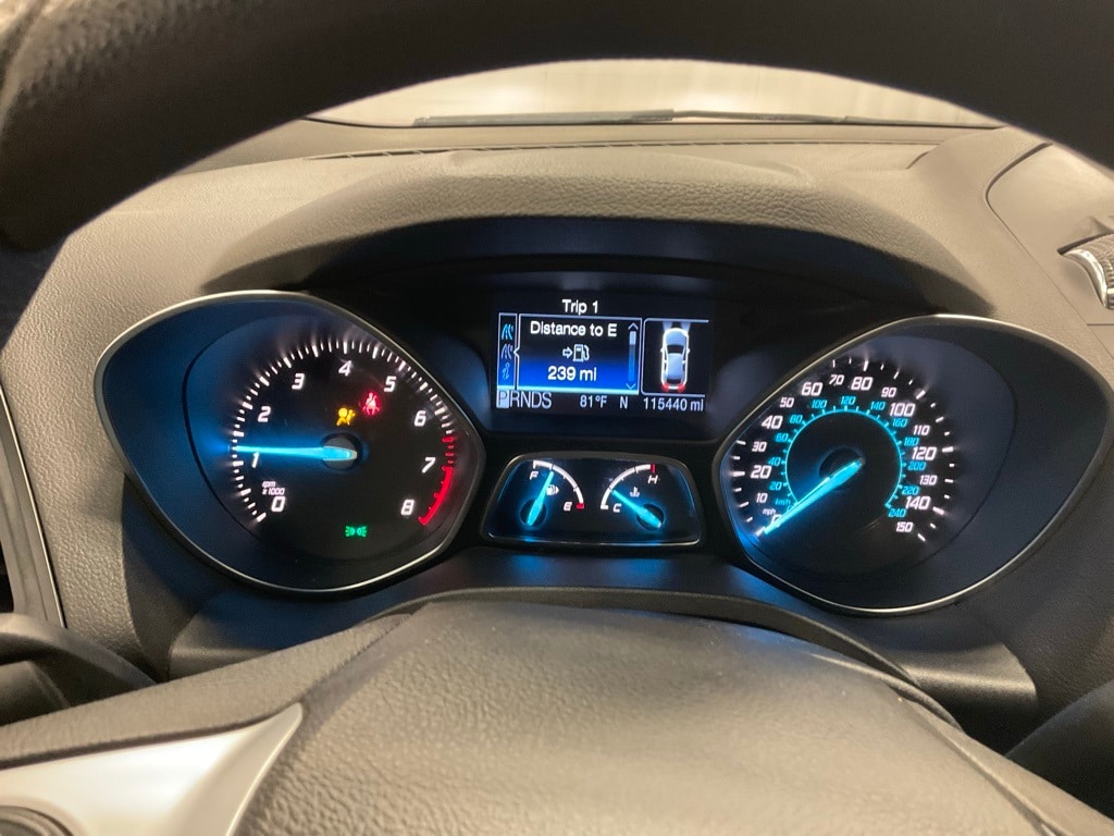 Used 2013 Ford Escape SE with VIN 1FMCU9G9XDUA24309 for sale in Moorhead, Minnesota
