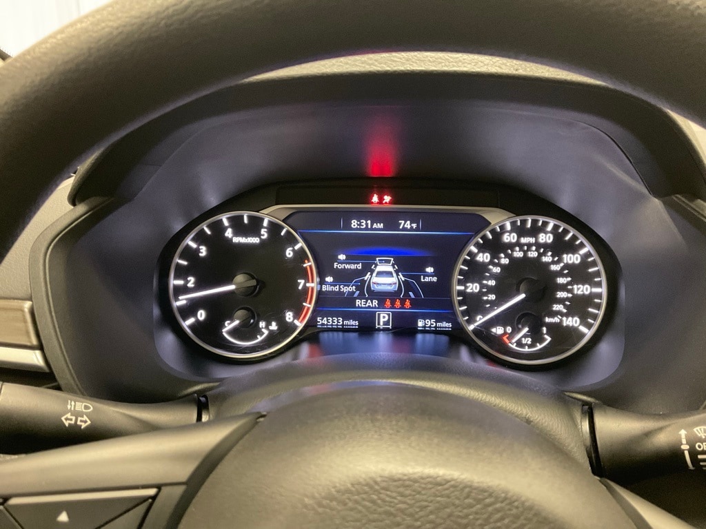 Used 2024 Nissan Altima SV with VIN 1N4BL4DV0RN304626 for sale in Moorhead, Minnesota
