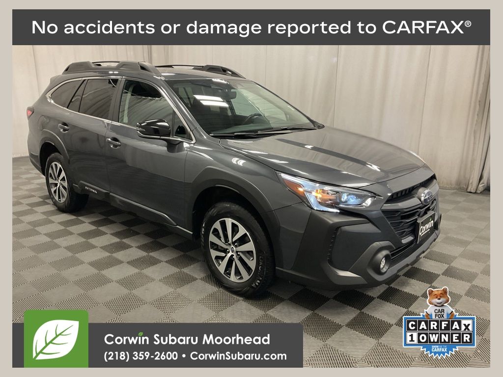 2024 Subaru Outback Premium's photo
