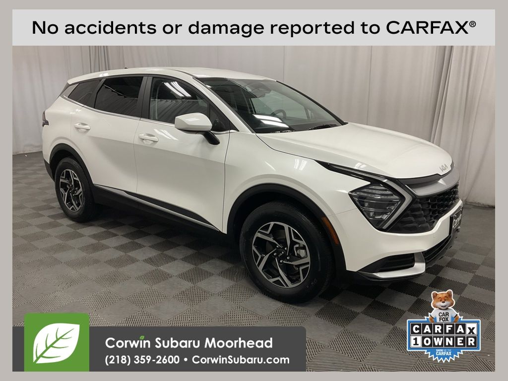 2024 Kia Sportage LX's photo