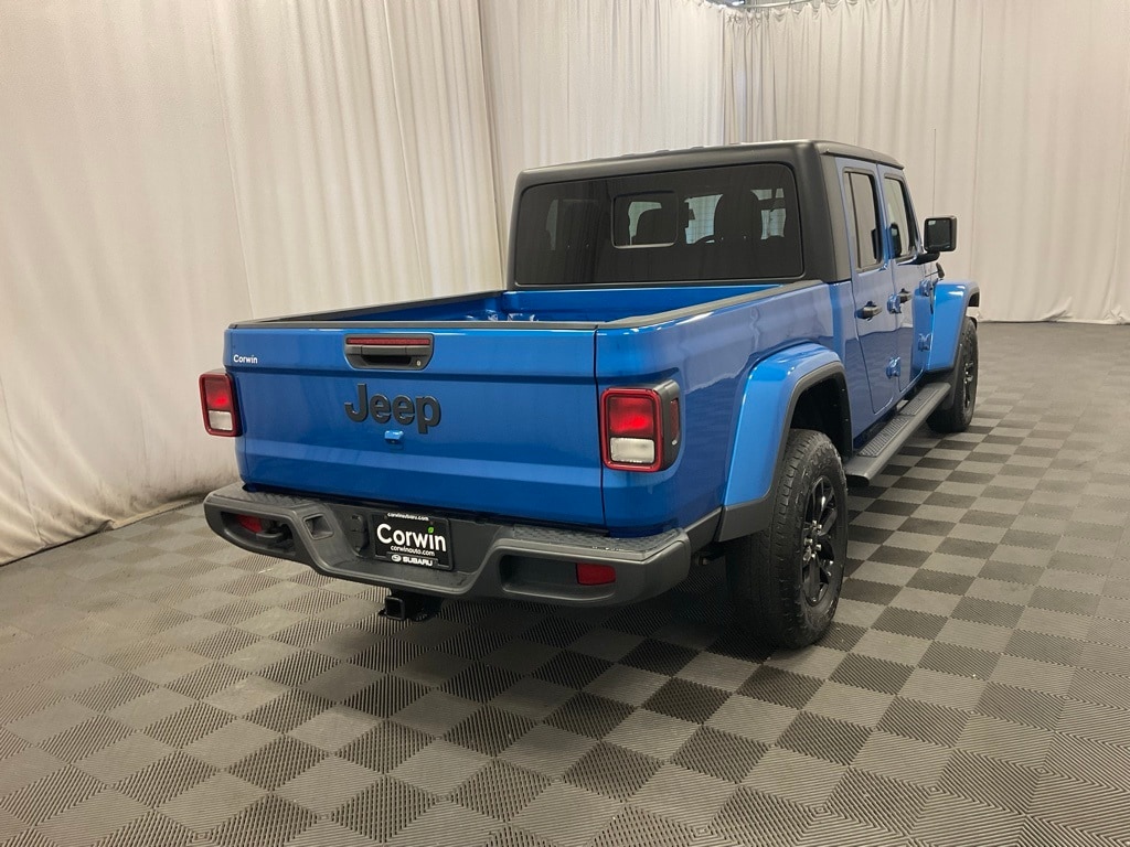 Used 2022 Jeep Gladiator California Edition with VIN 1C6HJTAG2NL142828 for sale in Moorhead, Minnesota