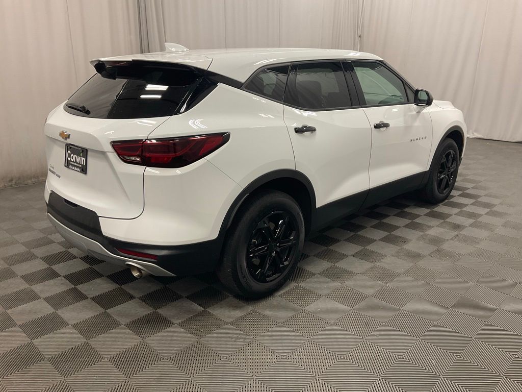 Used 2025 Chevrolet Blazer 2LT with VIN 3GNKBHR48SS215586 for sale in Moorhead, Minnesota