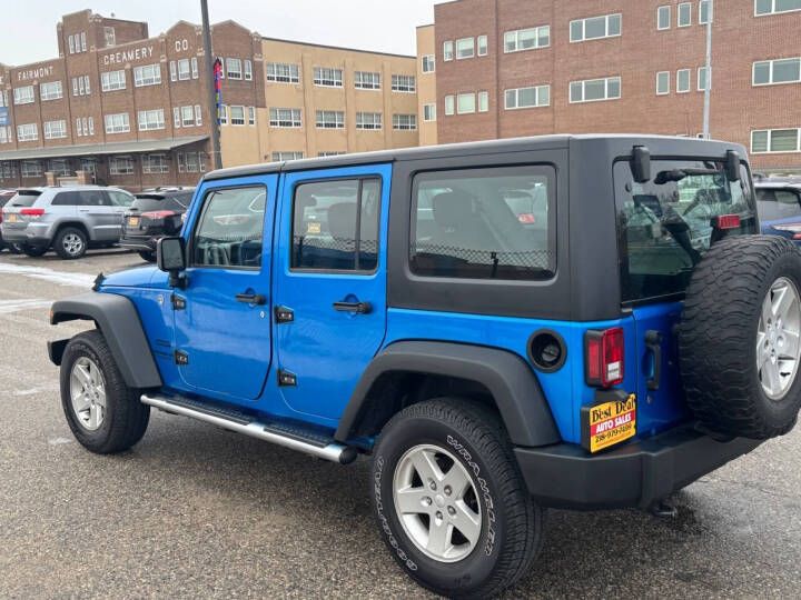 2015 Jeep Wrangler Unlimited Sport photo 3