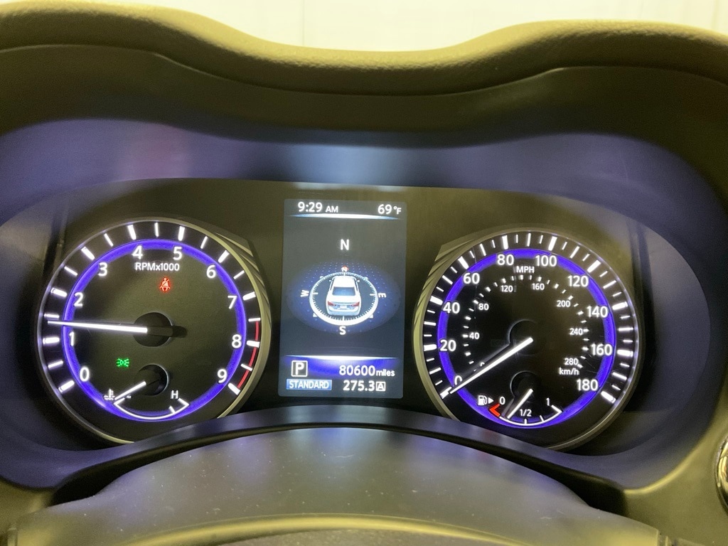 Used 2015 INFINITI Q50 Premium with VIN JN1BV7AR2FM421397 for sale in Moorhead, Minnesota