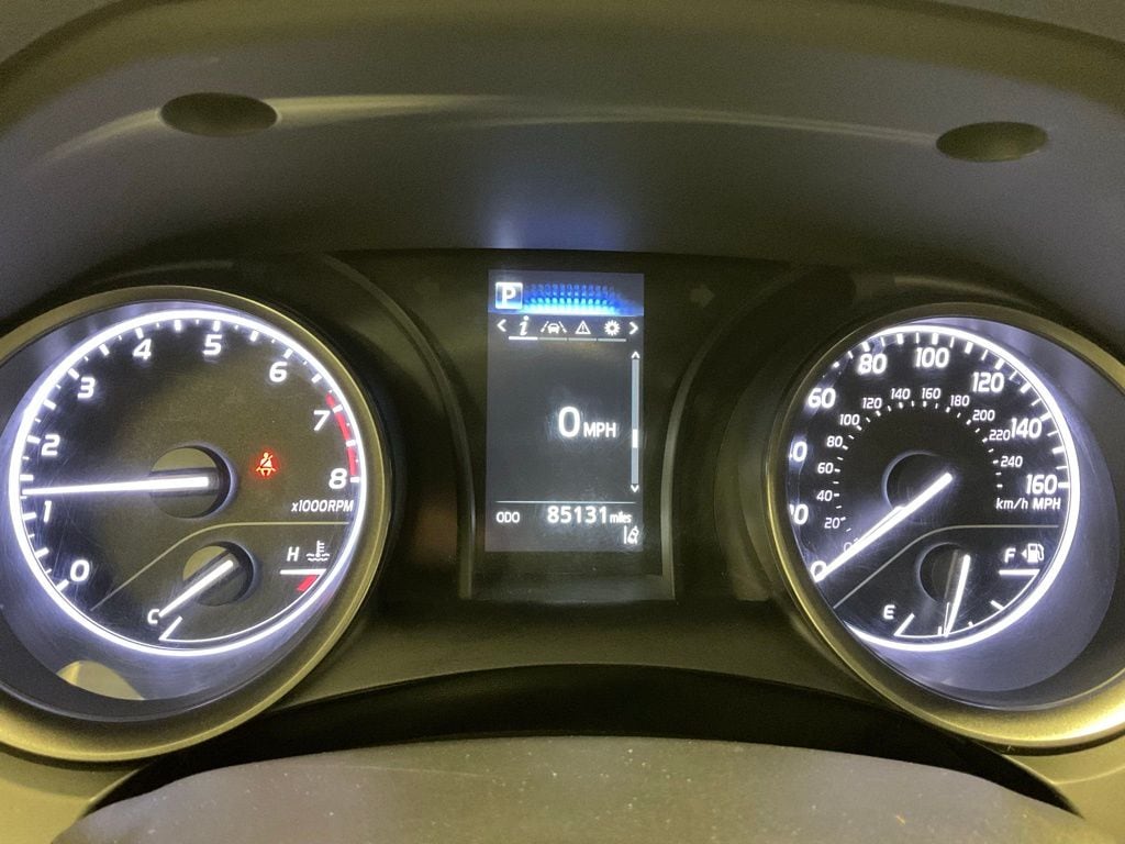 Used 2021 Toyota Camry SE with VIN 4T1G11AK3MU518390 for sale in Moorhead, Minnesota