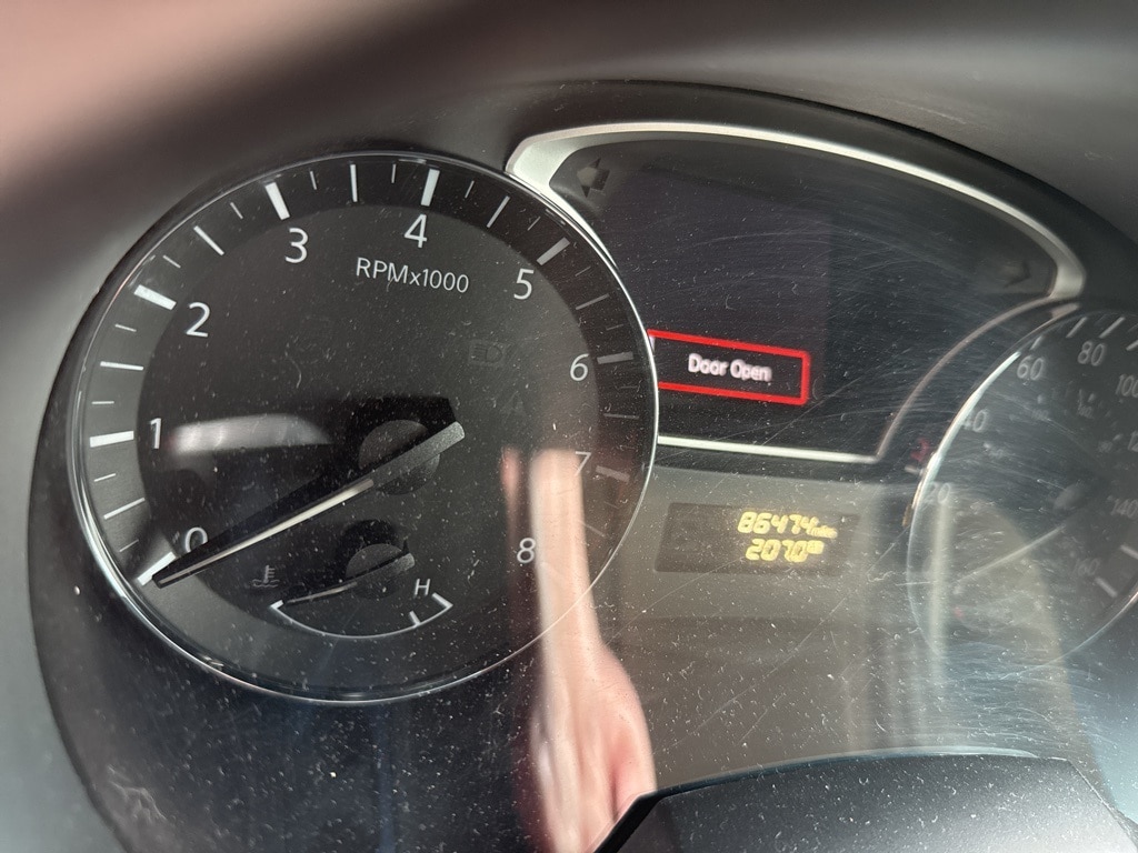 Used 2015 Nissan Altima SL with VIN 1N4AL3AP3FN865216 for sale in Moorhead, Minnesota