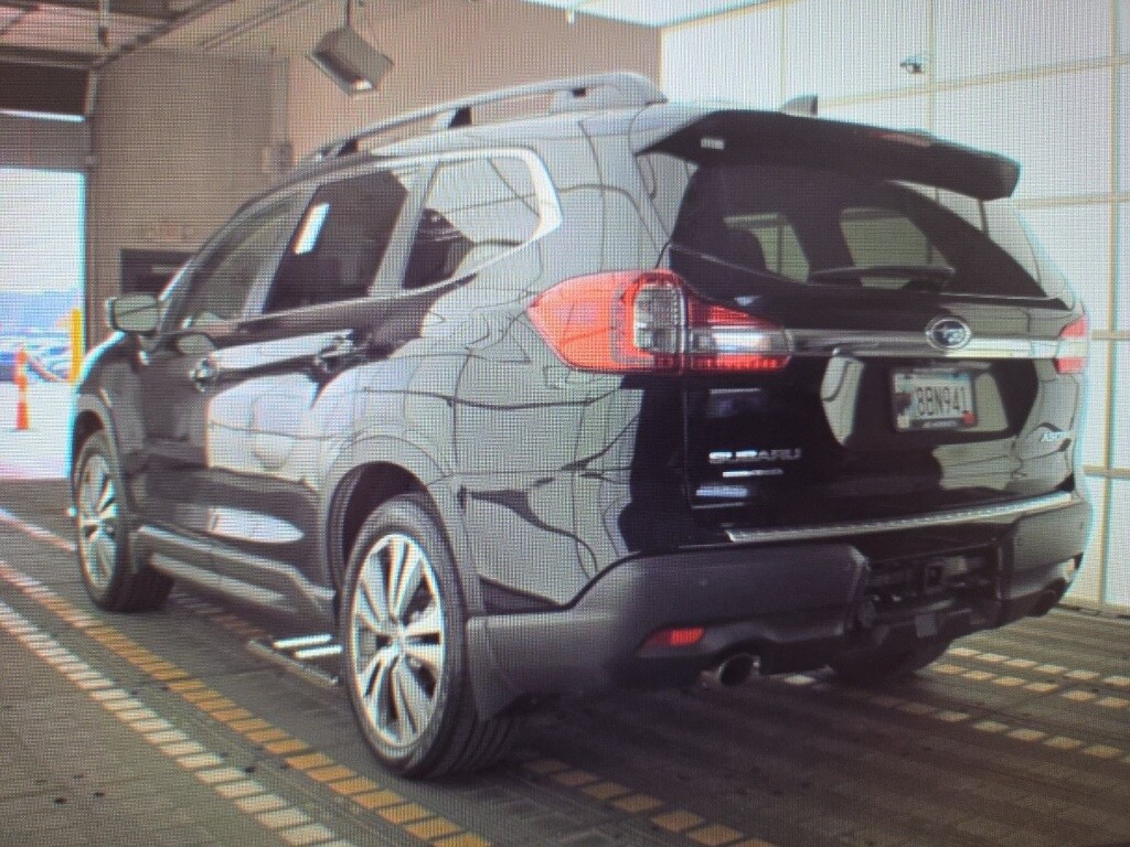 2020 Subaru Ascent Premium photo 2