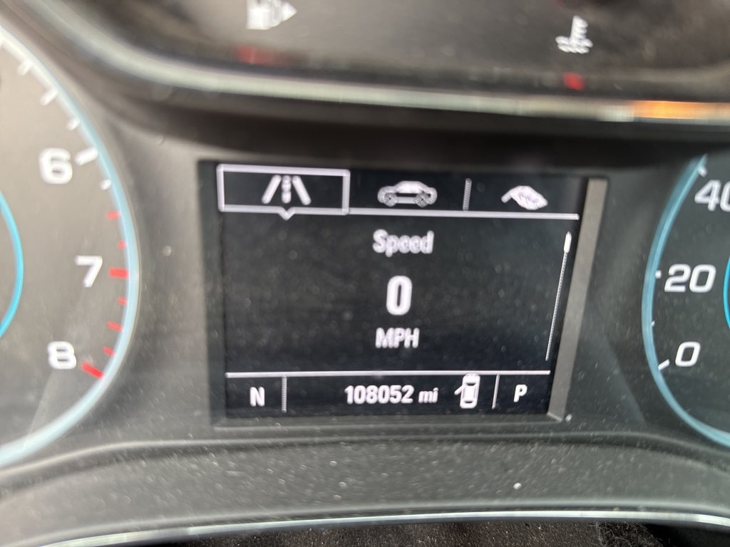 Used 2017 Chevrolet Cruze LT with VIN 1G1BE5SM8H7198281 for sale in Moorhead, MN