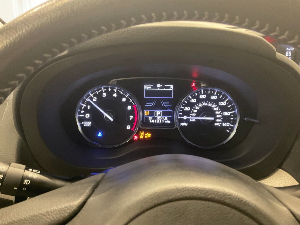 Used 2018 Subaru Forester Limited with VIN JF2SJARC6JH462527 for sale in Moorhead, MN