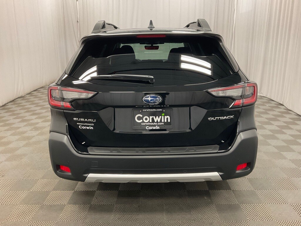 2025 Subaru Outback Limited photo 3