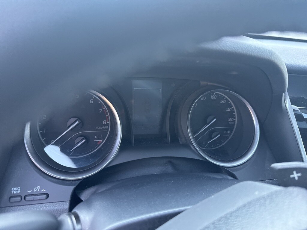 2023 Toyota Camry SE photo 3