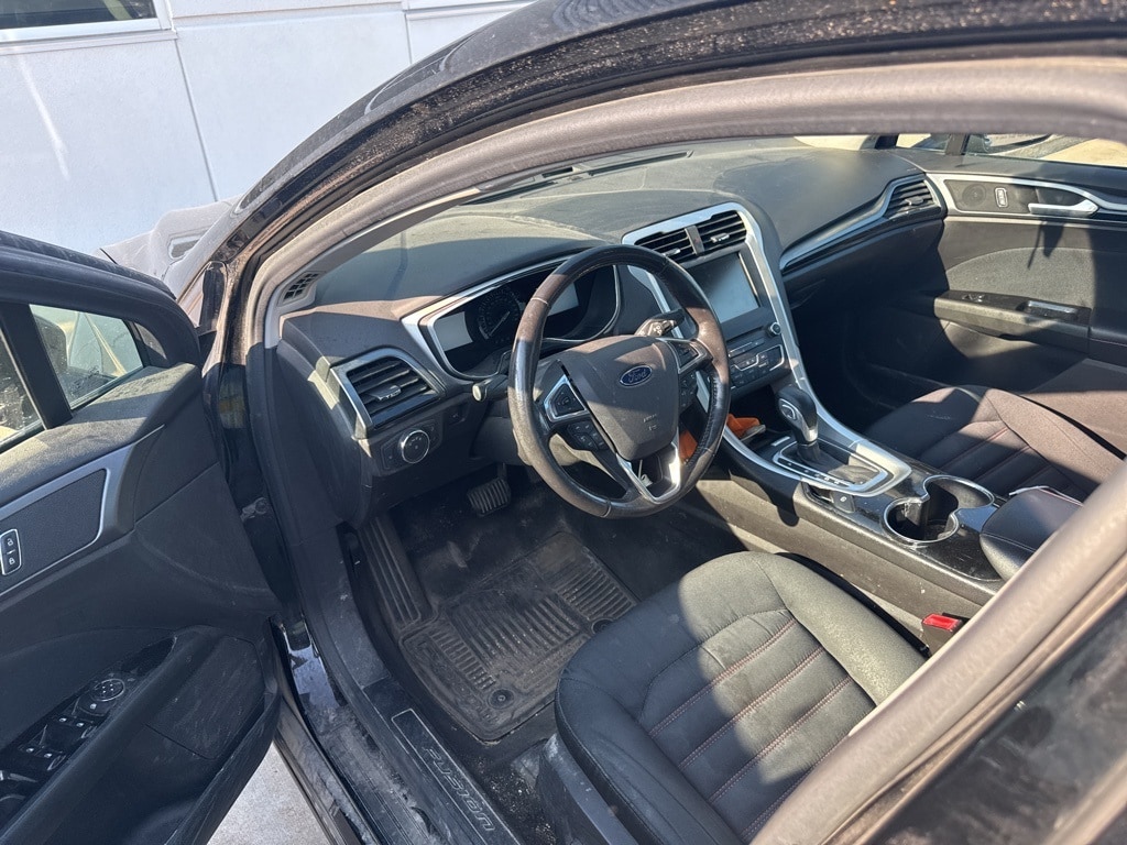 Used 2016 Ford Fusion SE with VIN 3FA6P0H78GR133824 for sale in Moorhead, Minnesota