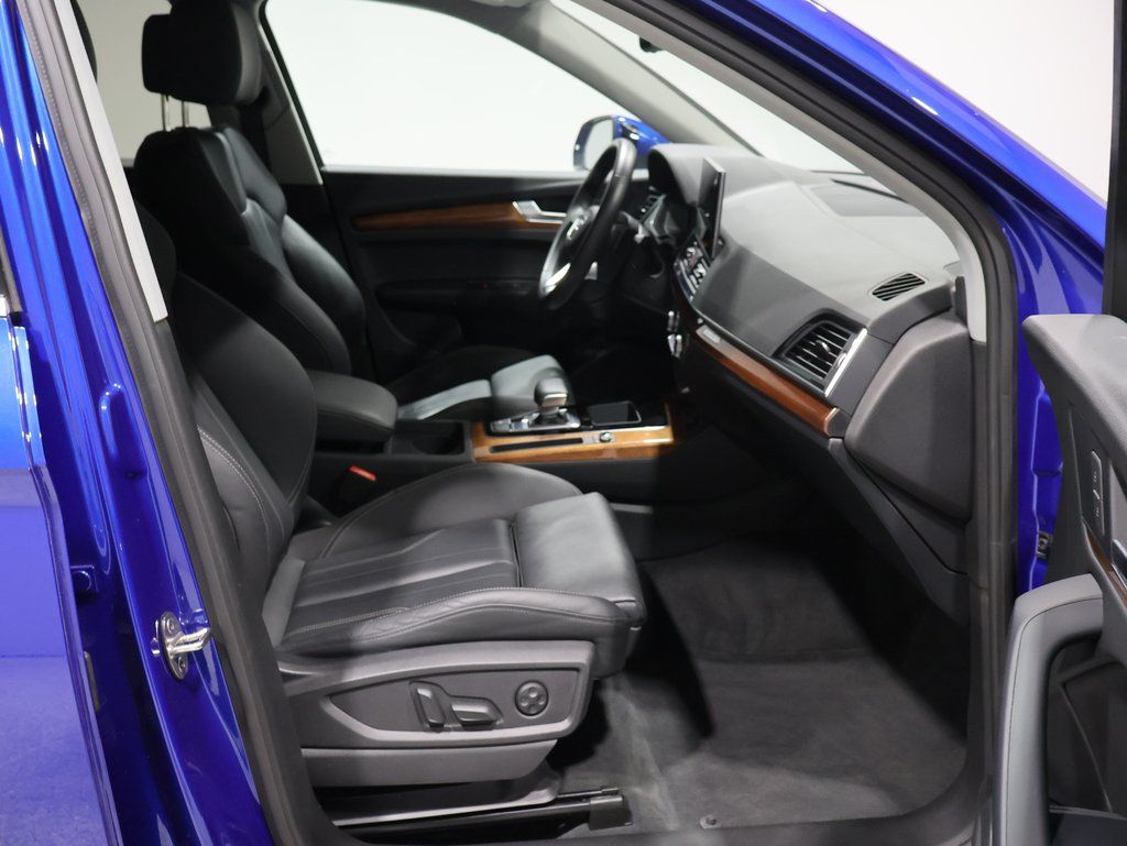 2023 Audi Q5 Premium - Photo 6